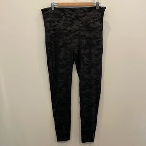 Spanx Black Camo Shiny Leggings